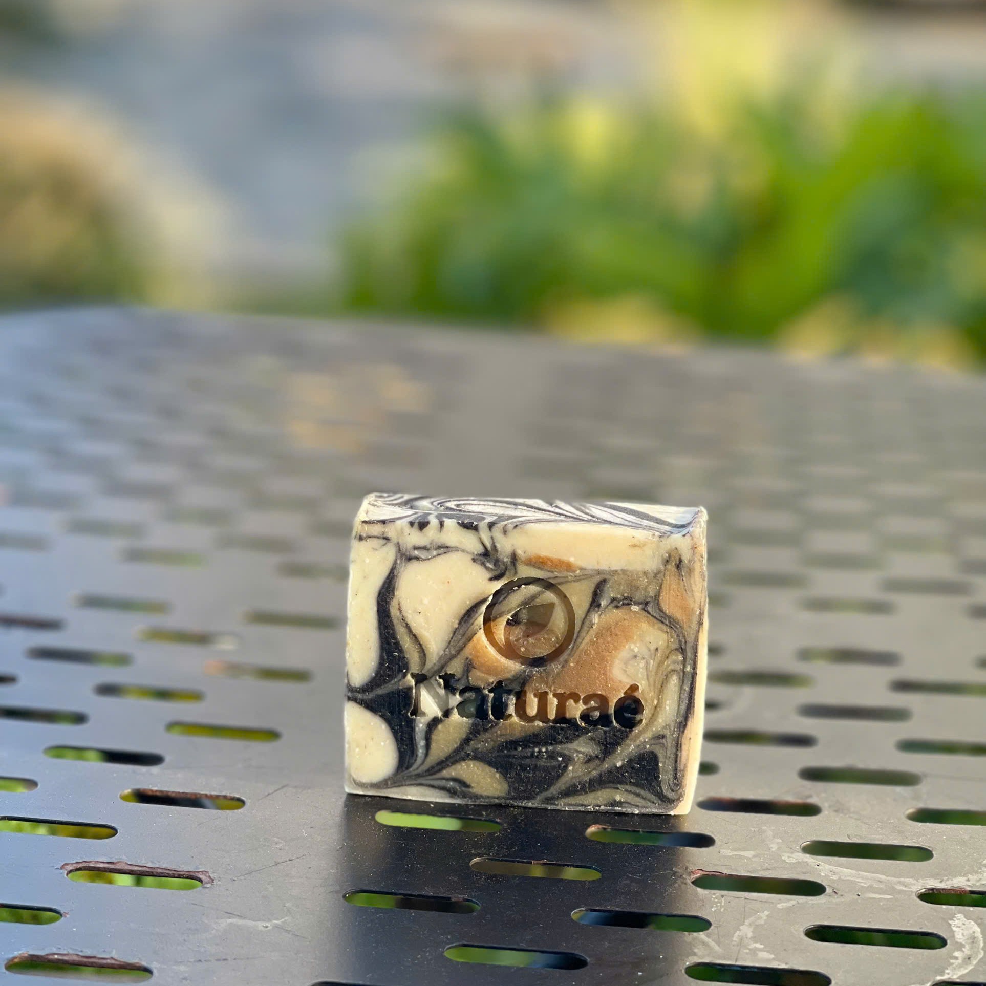 Xà Phòng Trị Mụn Lưng Khổ Qua Than Tre Naurae 100g 2 Xà Phòng Trị Mụn Lưng Khổ Qua Than Tre Naurae 100g - Ảnh 2